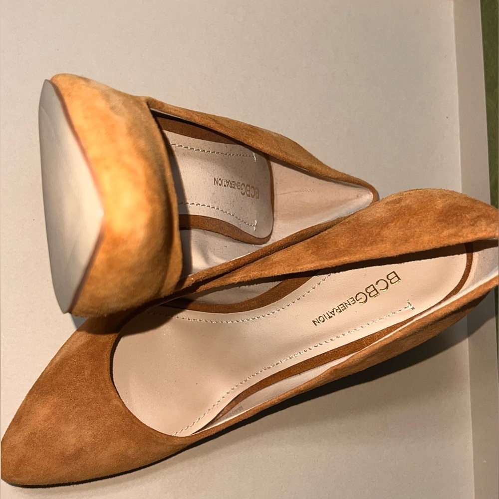 BCBGeneration pumps - Picture 5 of 5